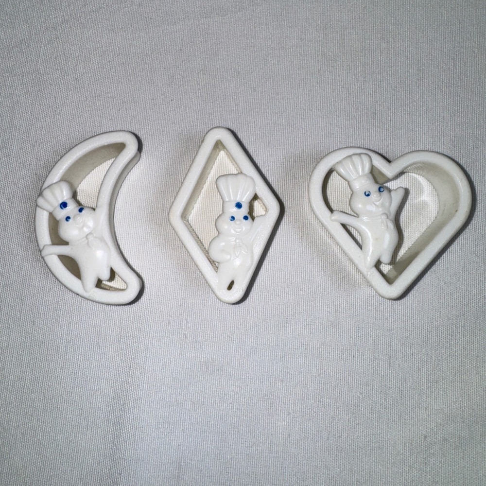 Vintage Pillsbury Doughboy Cookie Cutter Set Heart Moon Diamond White Plastic